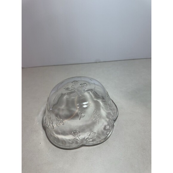 Clear Pressed Glass Floral Bowl Scalloped Edge 5" Dessert / Custard Dish - Picture 2 of 3